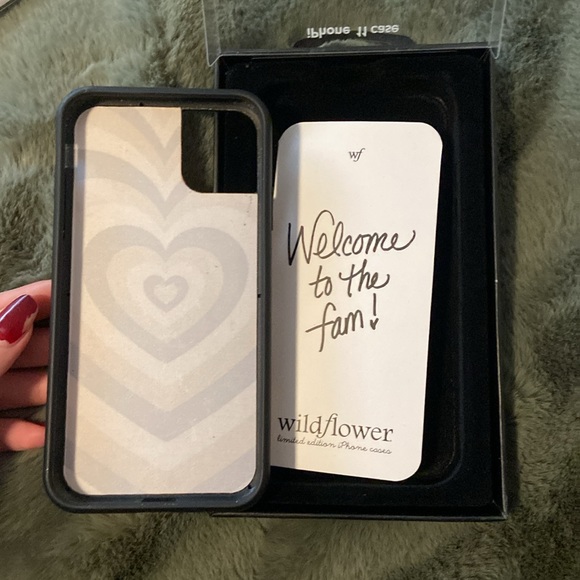 Wildflower phone case - Picture 3 of 3